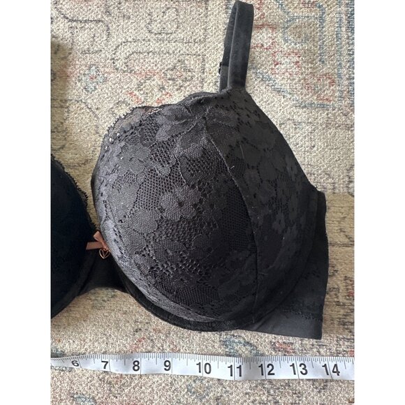 Victoria's Secret Perfect Shape Black Lace Padded Push-Up Bra Bow Size 34DDD - Picture 3 of 10